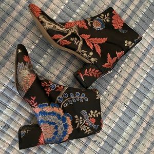Zara embroidered boots